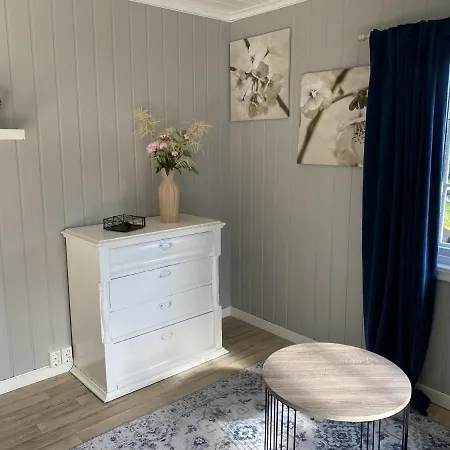Holiday home Bryggerhus Og Leilighet Kragero
