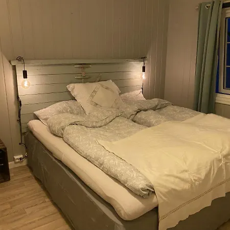 Holiday home Bryggerhus Og Leilighet *